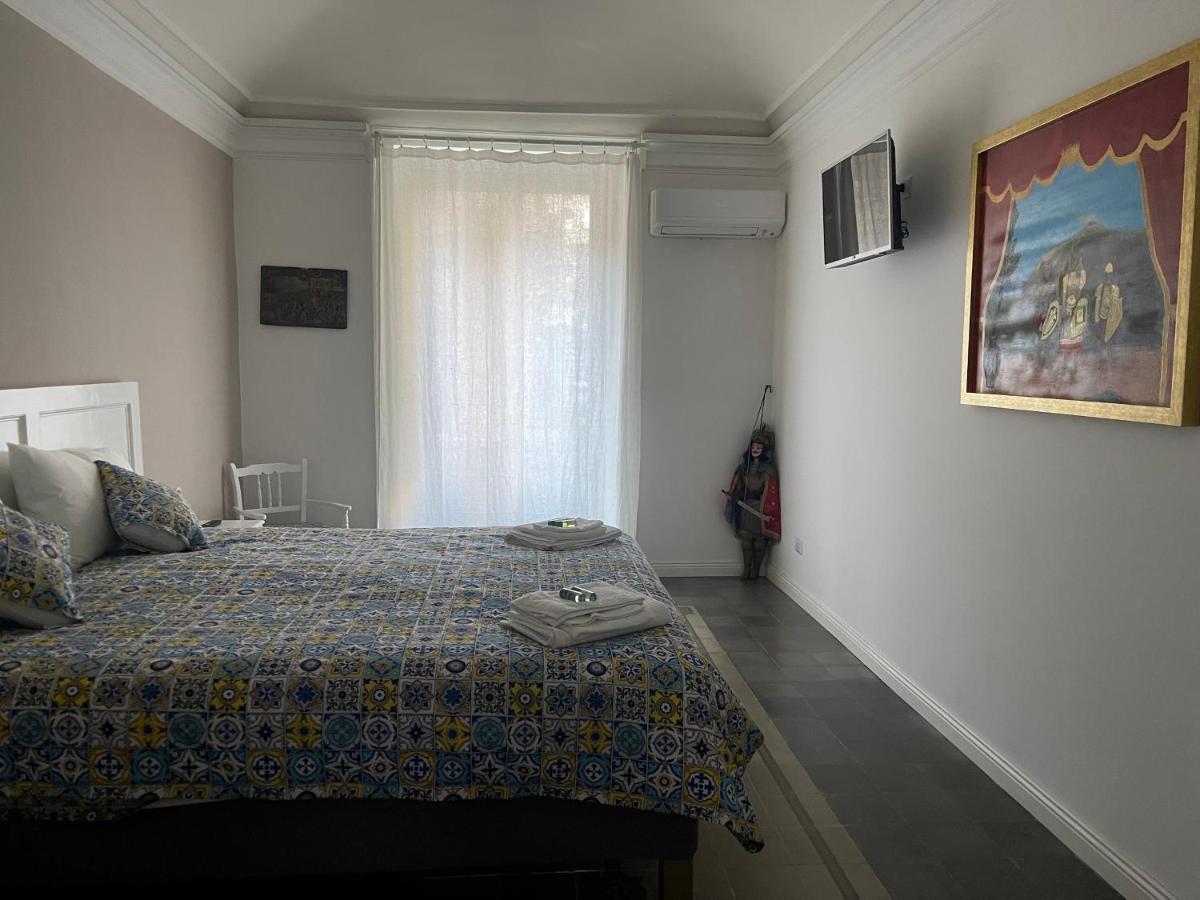 Sikelia-Sicilian Rooms Catánia Buitenkant foto